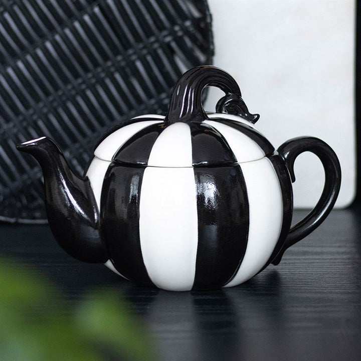 tea pot